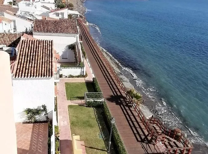 アパート Grand *