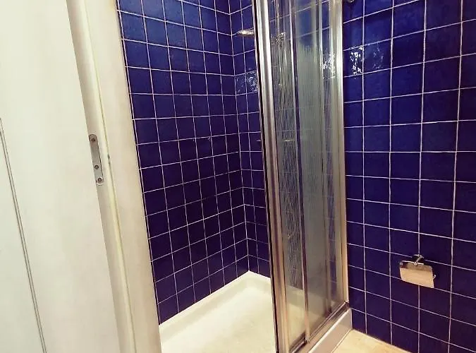 Grand * إِستيبونا